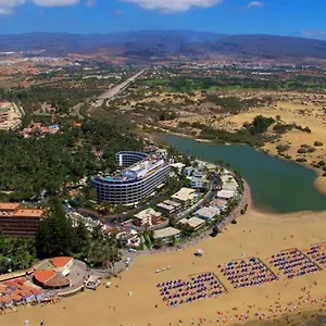 https://apartamentos-oasis-sol.in-canary-islands.com