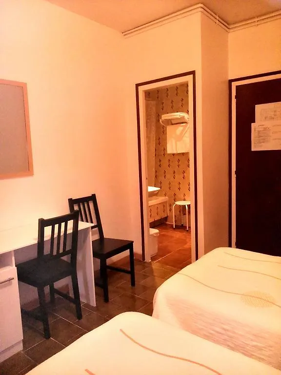 Guest house Pension Borras Girona