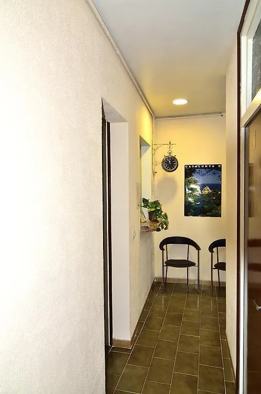 Guest house Pension Borras Girona Spain